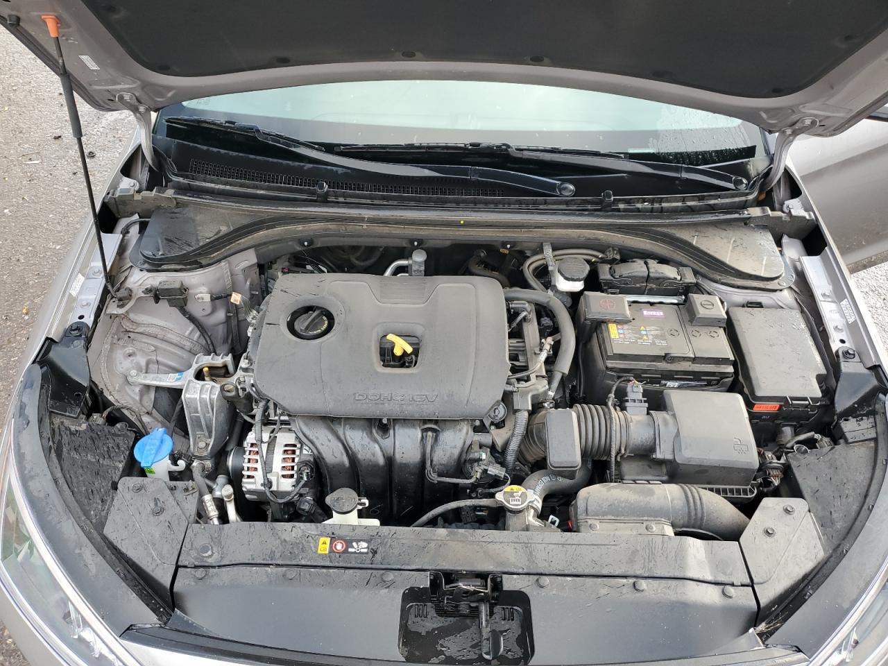 2020 Hyundai Elantra - Image 11