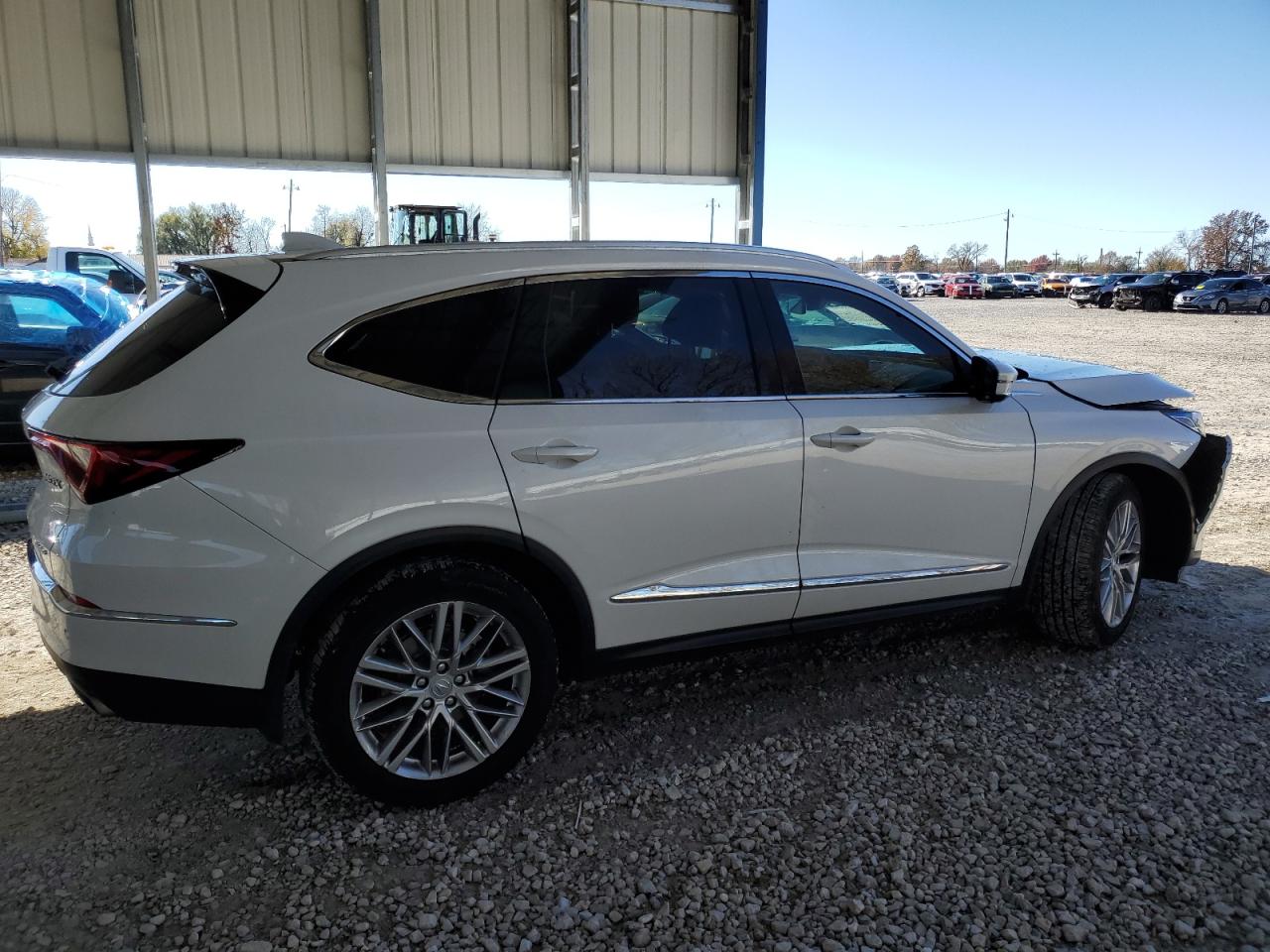 2023 Acura MDX - Image 3