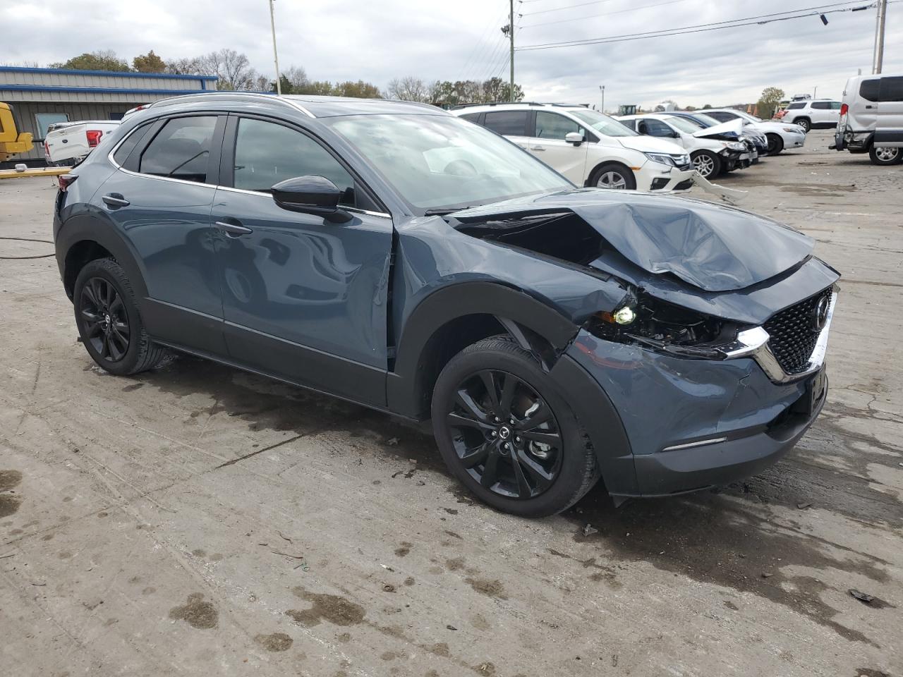 2023 Mazda CX-30 - Image 4