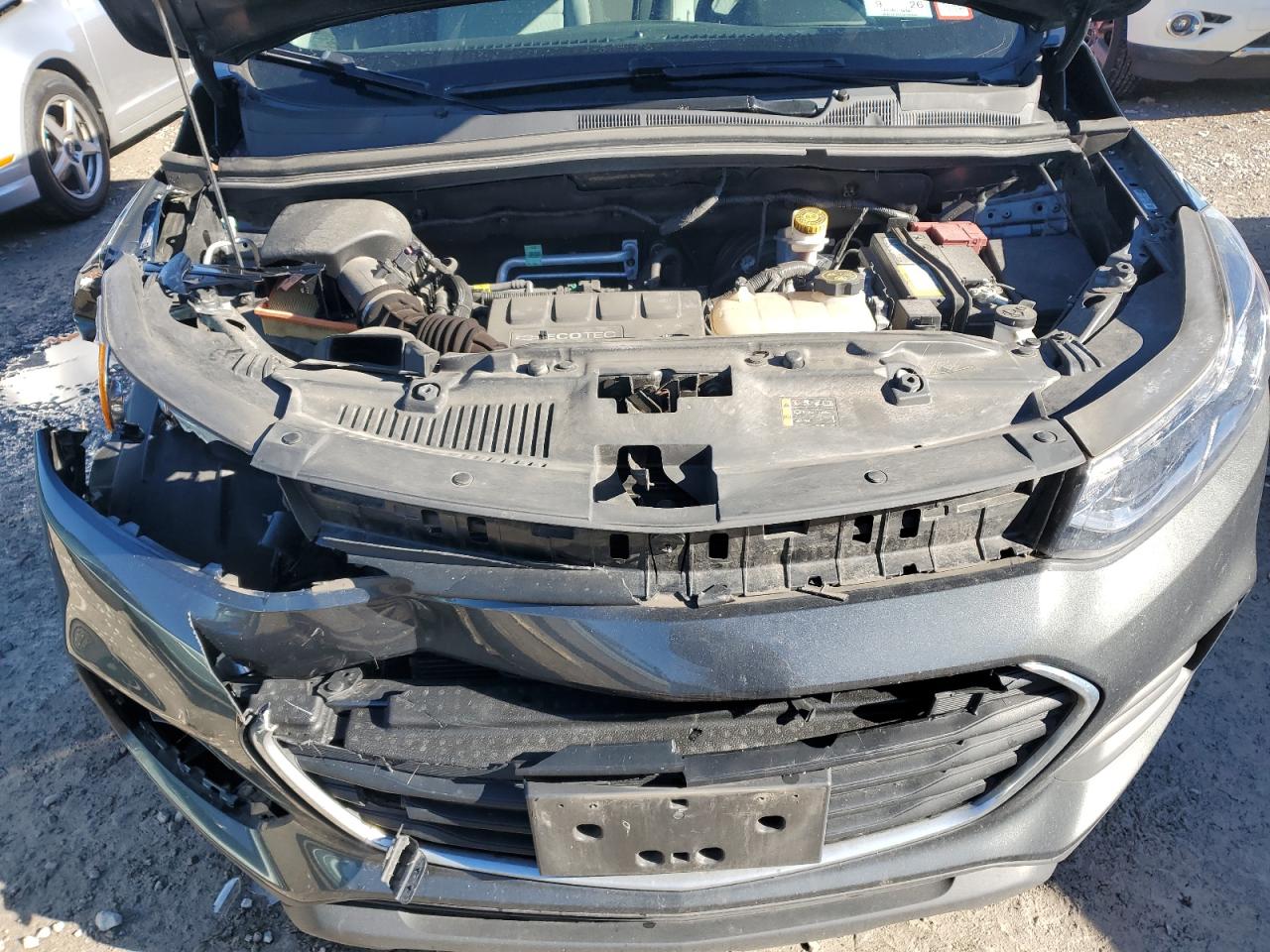 2019 Chevrolet Trax - Image 12