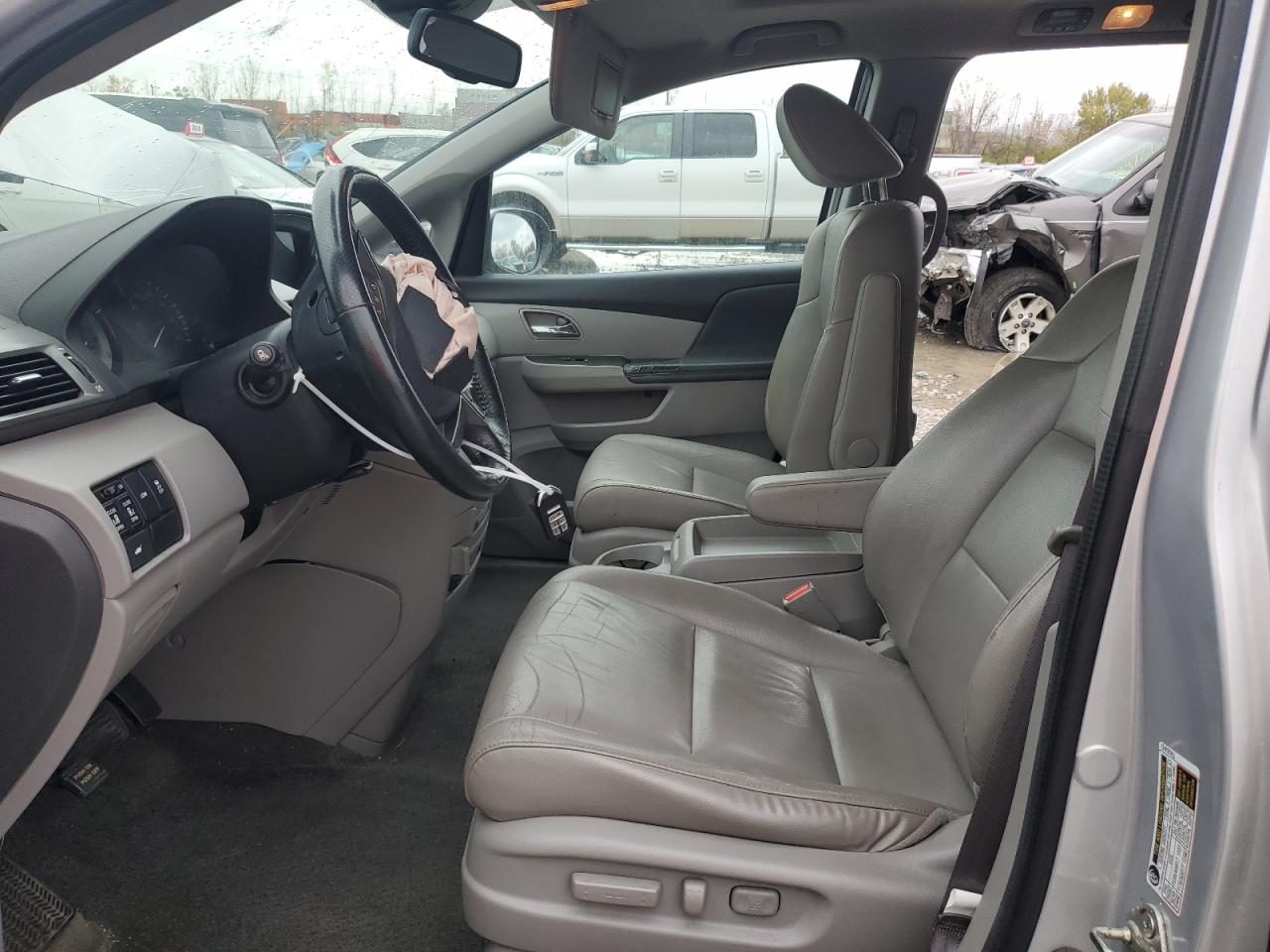 2014 Honda Odyssey - Image 7