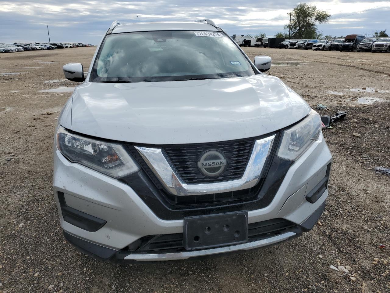 2019 Nissan Rogue - Image 5