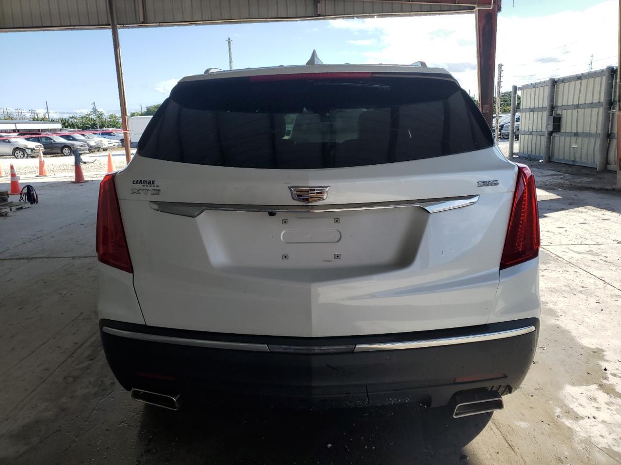 VIN 1GYKNARS6KZ297871 2019 CADILLAC XT5 no.6