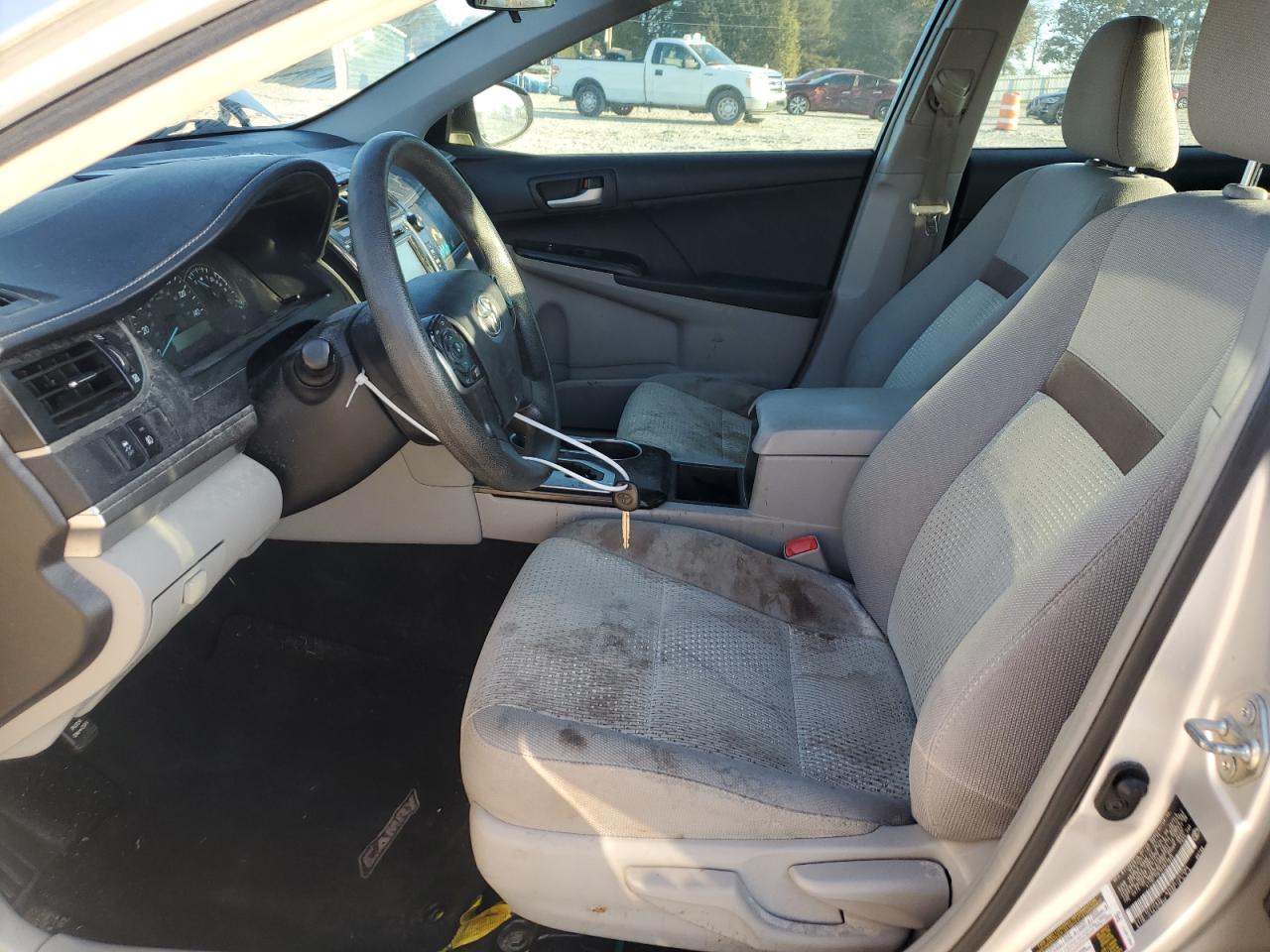 2014 Toyota Camry - Image 7