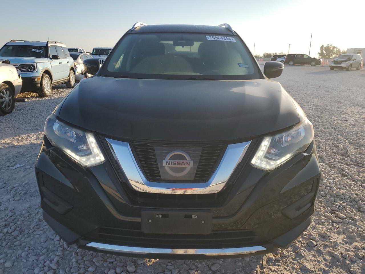 2017 Nissan Rogue - Image 5