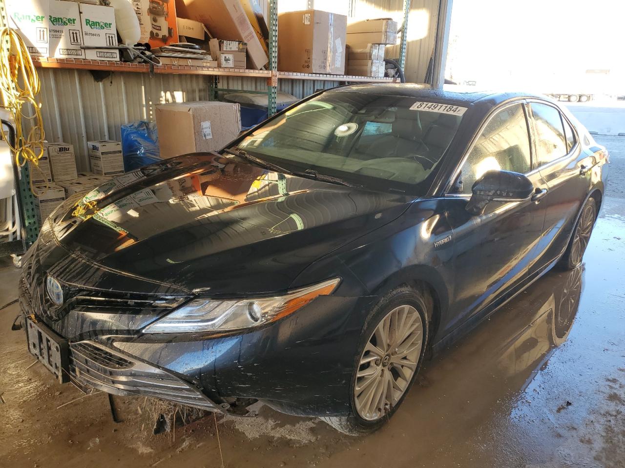 VIN 4T1B21HK8JU500444 2018 TOYOTA CAMRY no.1