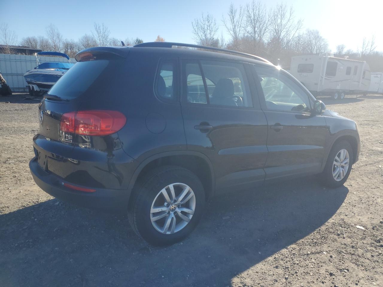 VIN WVGBV7AX2GW617448 2016 VOLKSWAGEN TIGUAN no.3