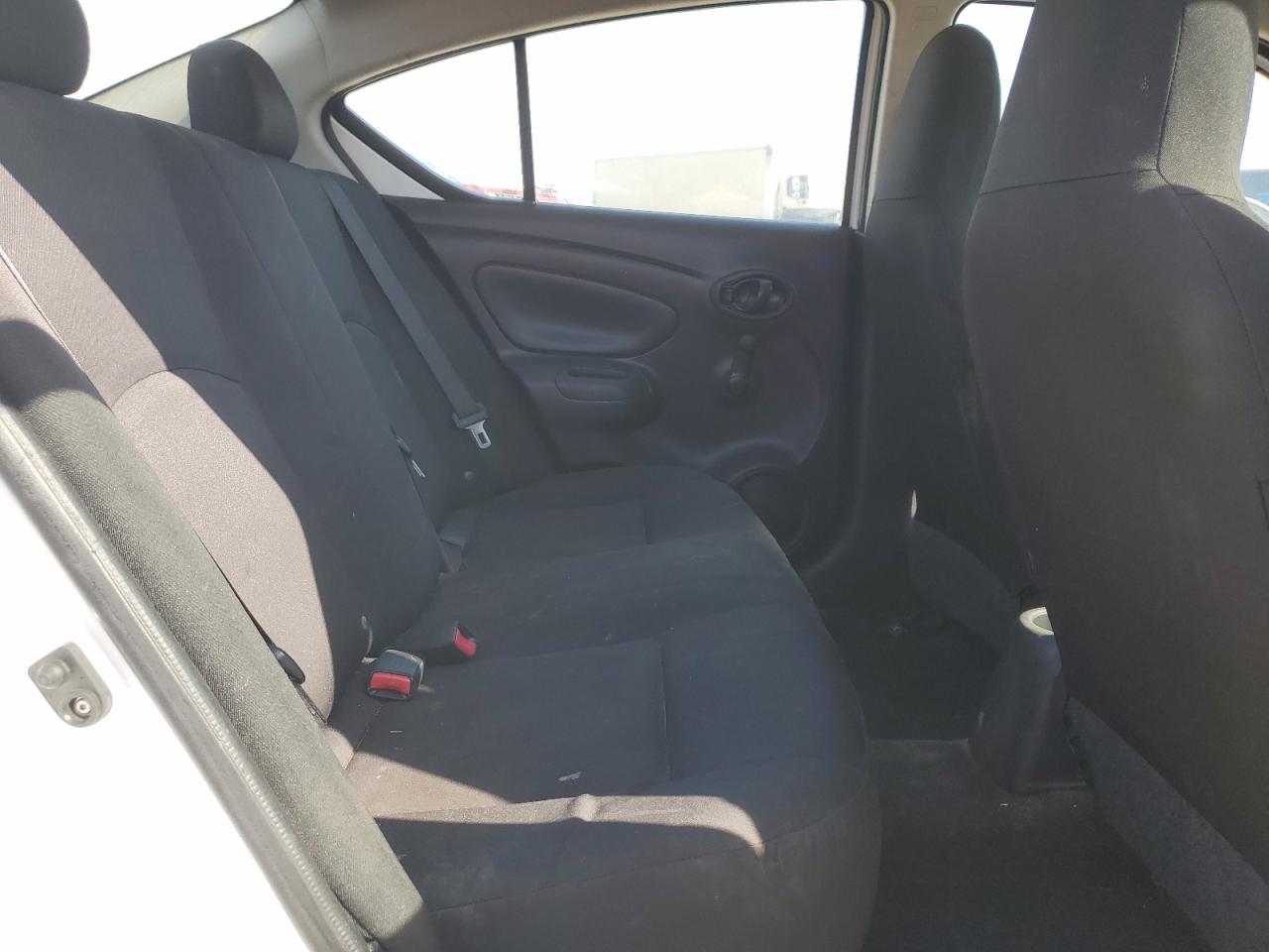 VIN 3N1CN7APXFL921580 2015 NISSAN VERSA no.10