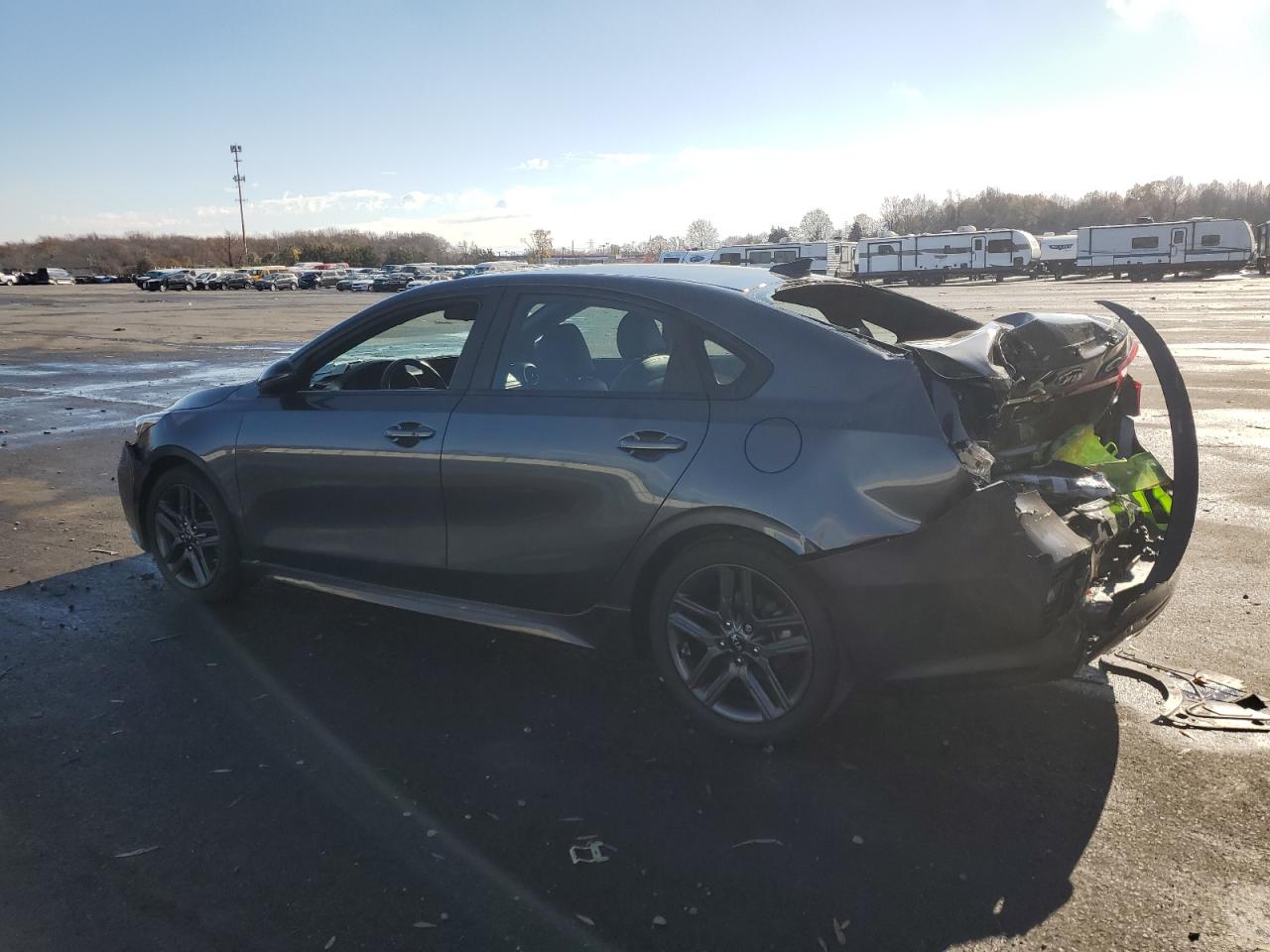 2021 Kia Forte - Image 2