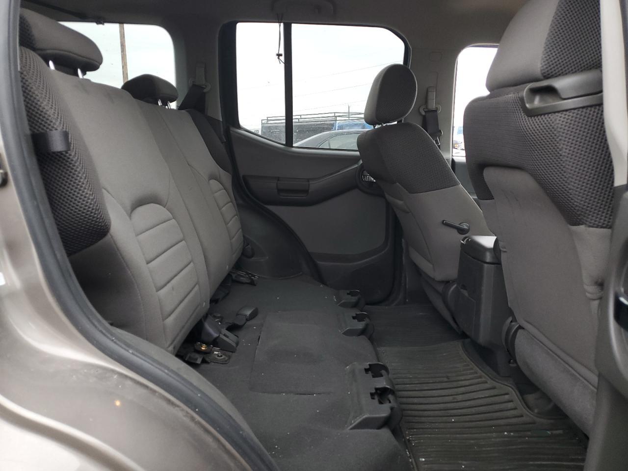 2006 Nissan XTerra - Image 11