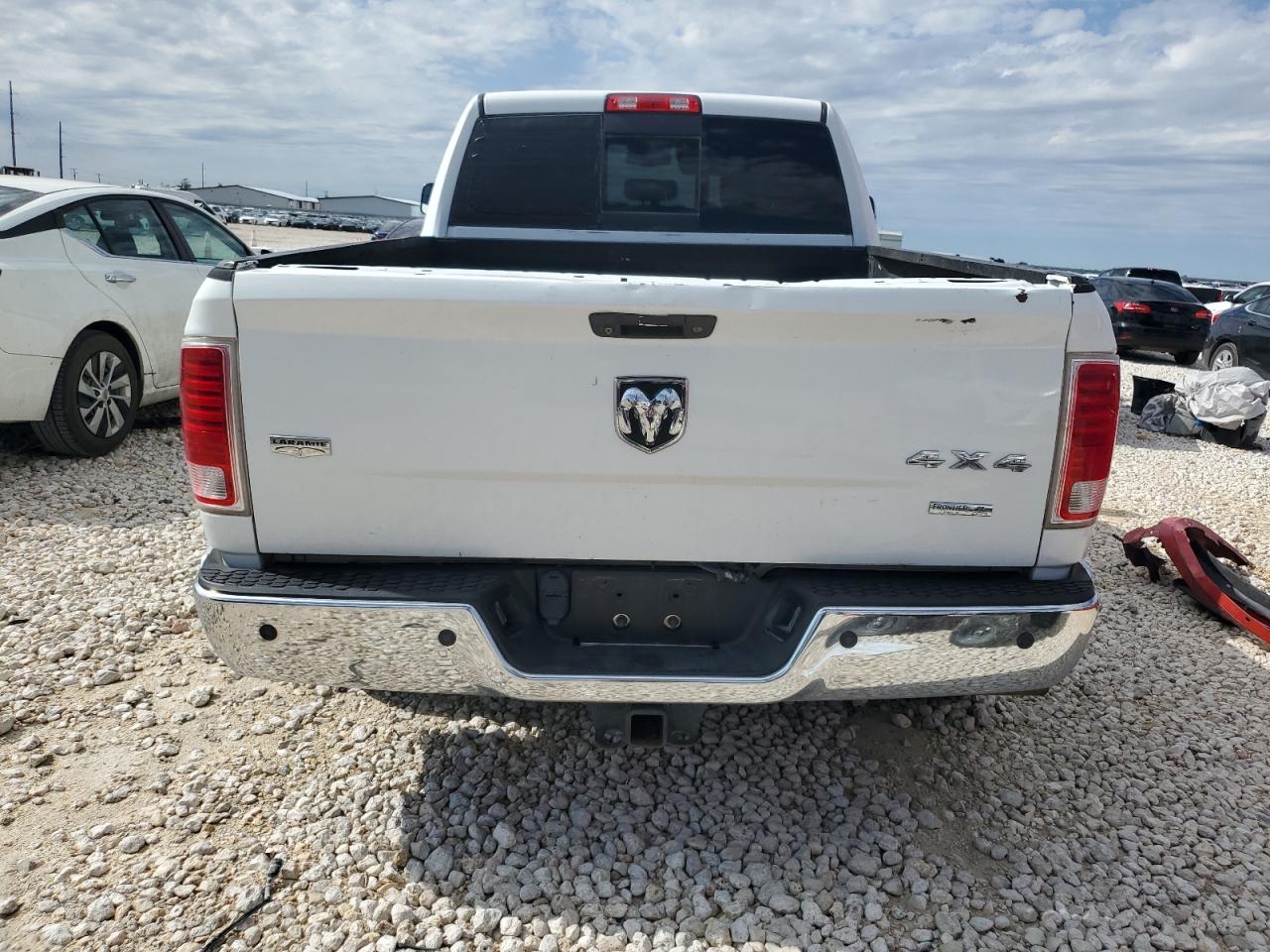 2015 Ram 2500 Laramie VIN: 3C6UR5FL9FG548225 Lot: 78962174