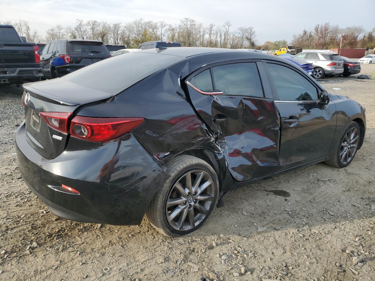 2018 Mazda 3 - Image 3
