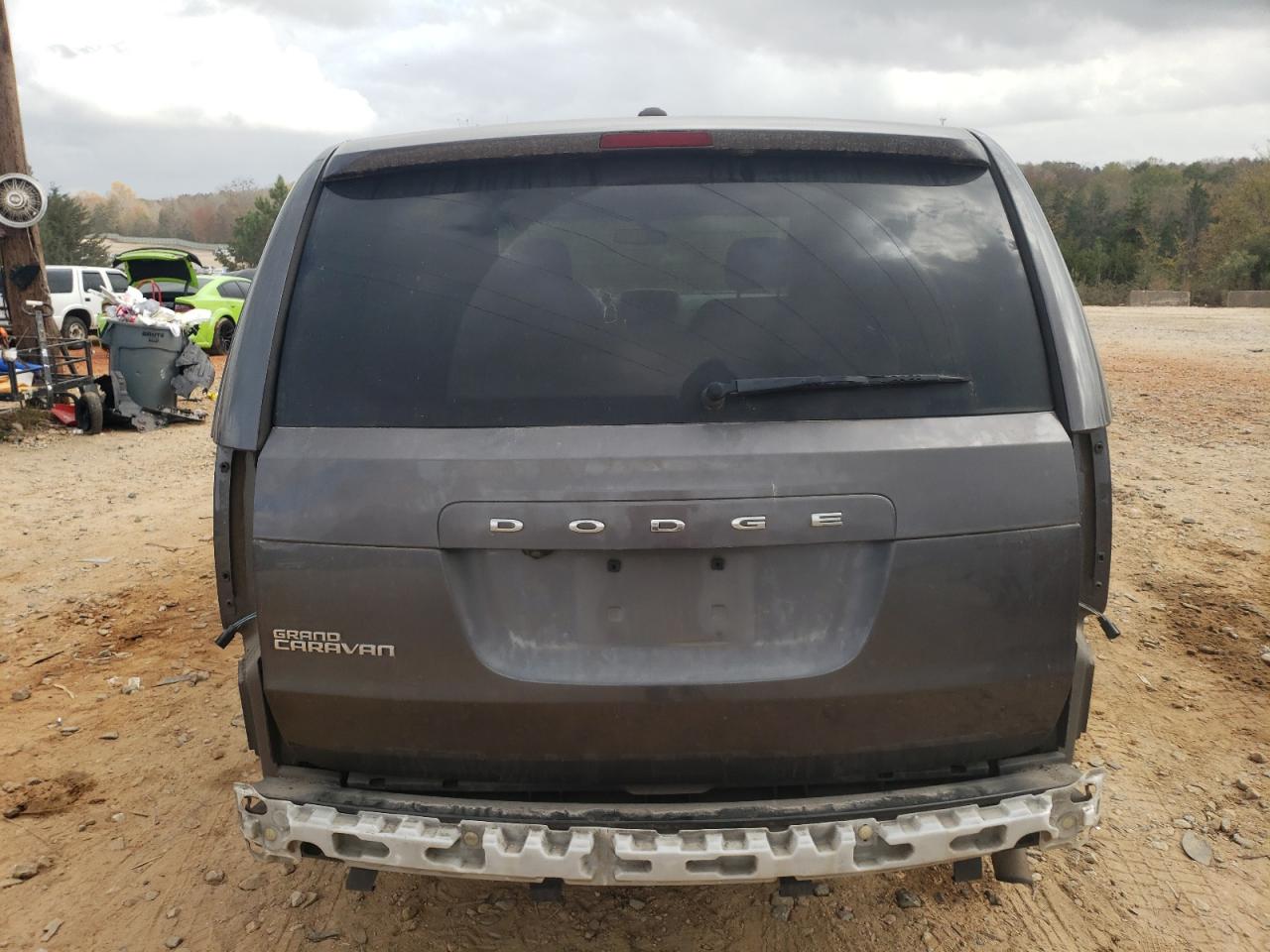 2018 Dodge Caravan - Image 6