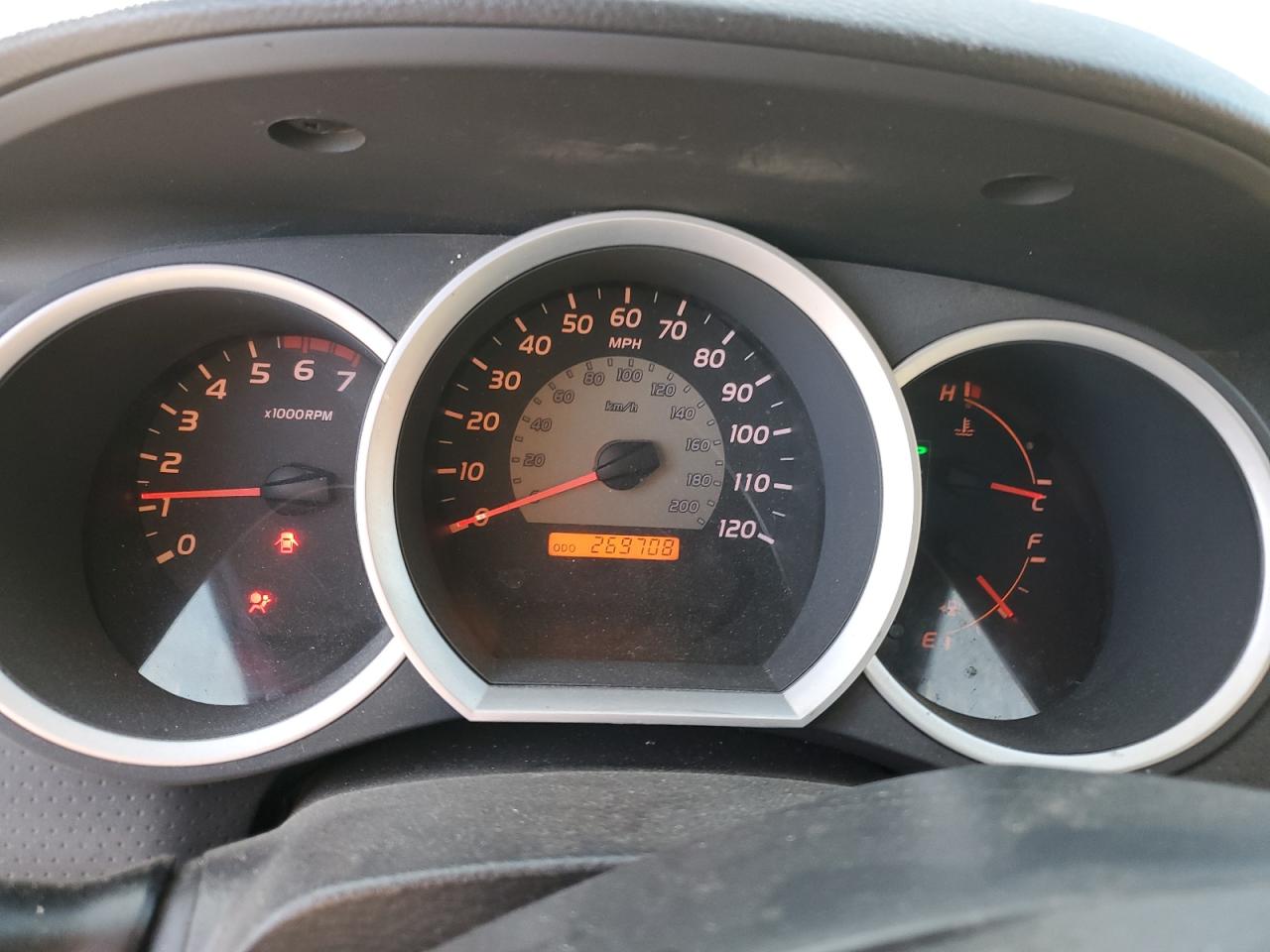 2008 Toyota Tacoma - Image 9