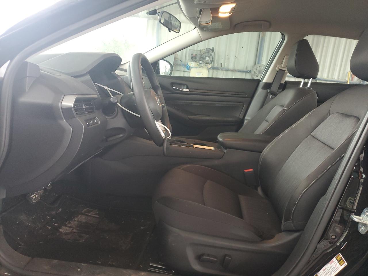 2019 Nissan Altima - Image 7
