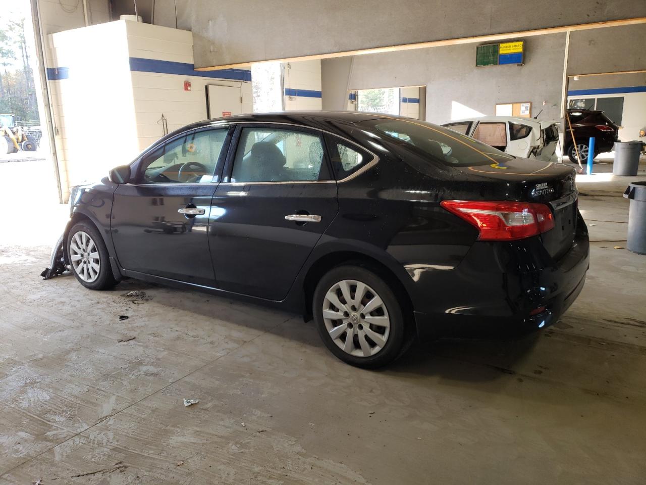 2017 Nissan Sentra - Image 2