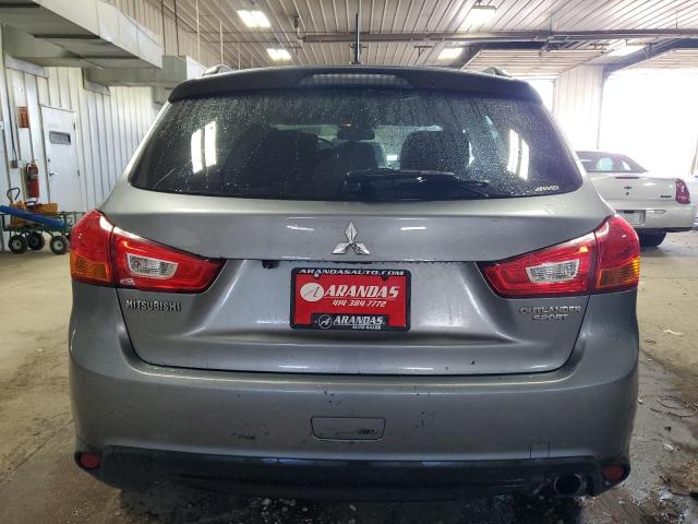  MITSUBISHI OUTLANDER 2015 Szary