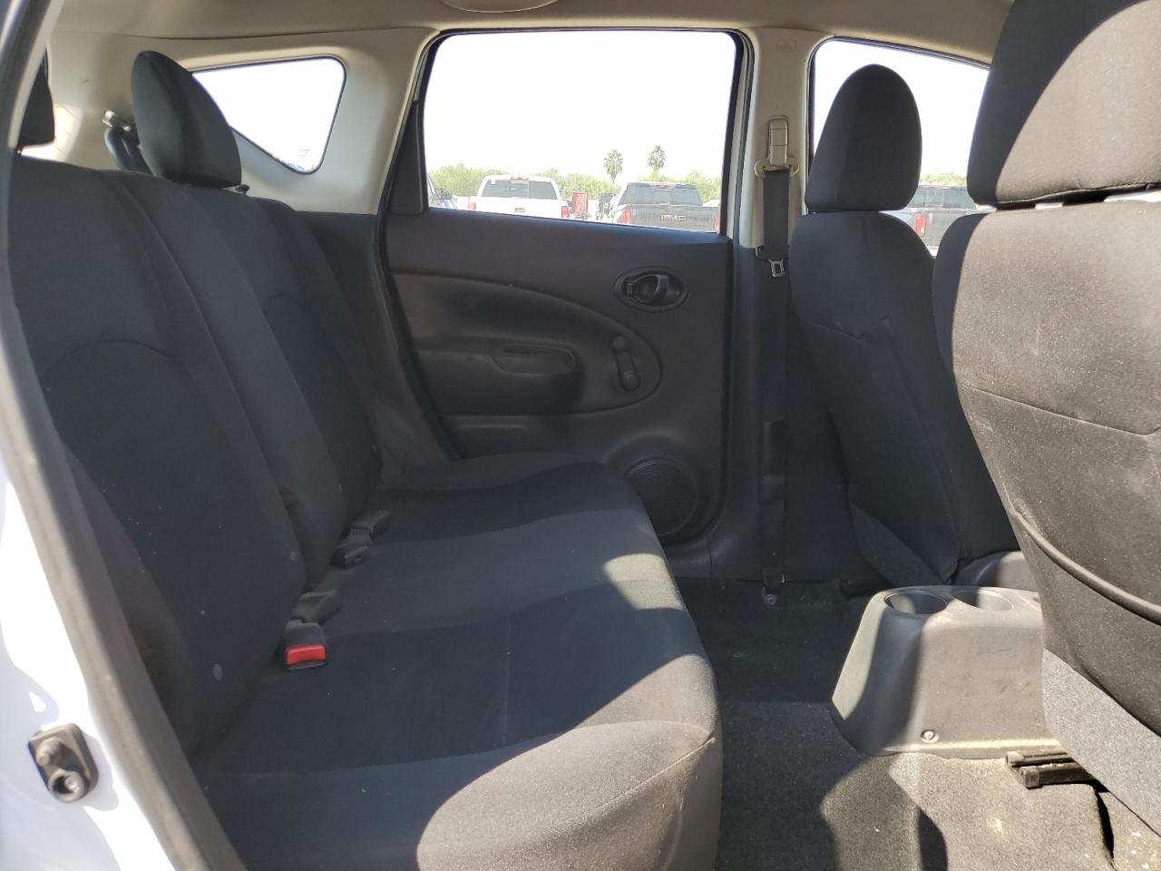 2015 Nissan Versa Note S VIN: 3N1CE2CP4FL421303 Lot: 80574694