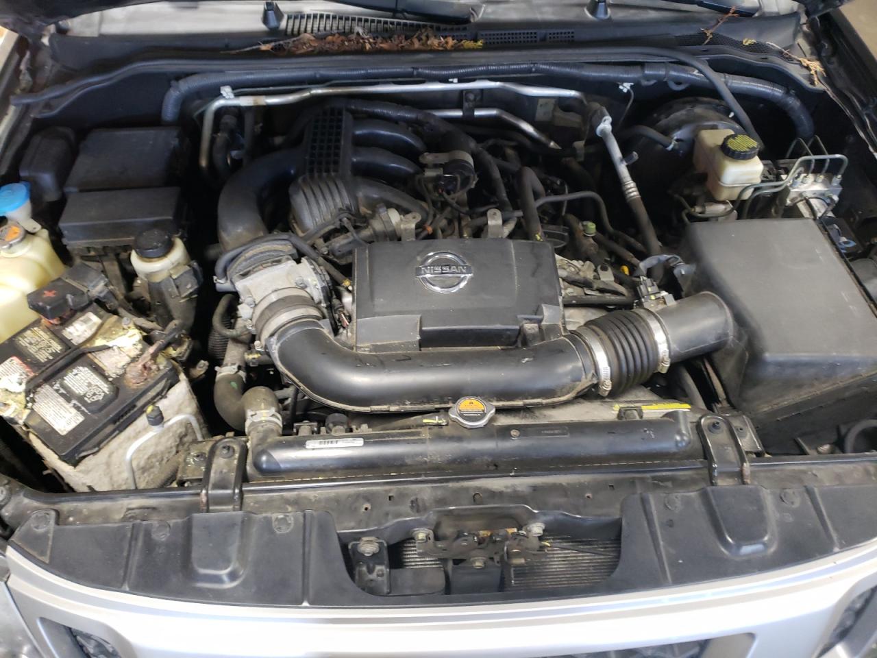 2015 Nissan XTerra - Image 11