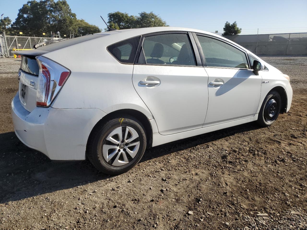 VIN JTDKN3DU6D5593381 2013 TOYOTA PRIUS no.3