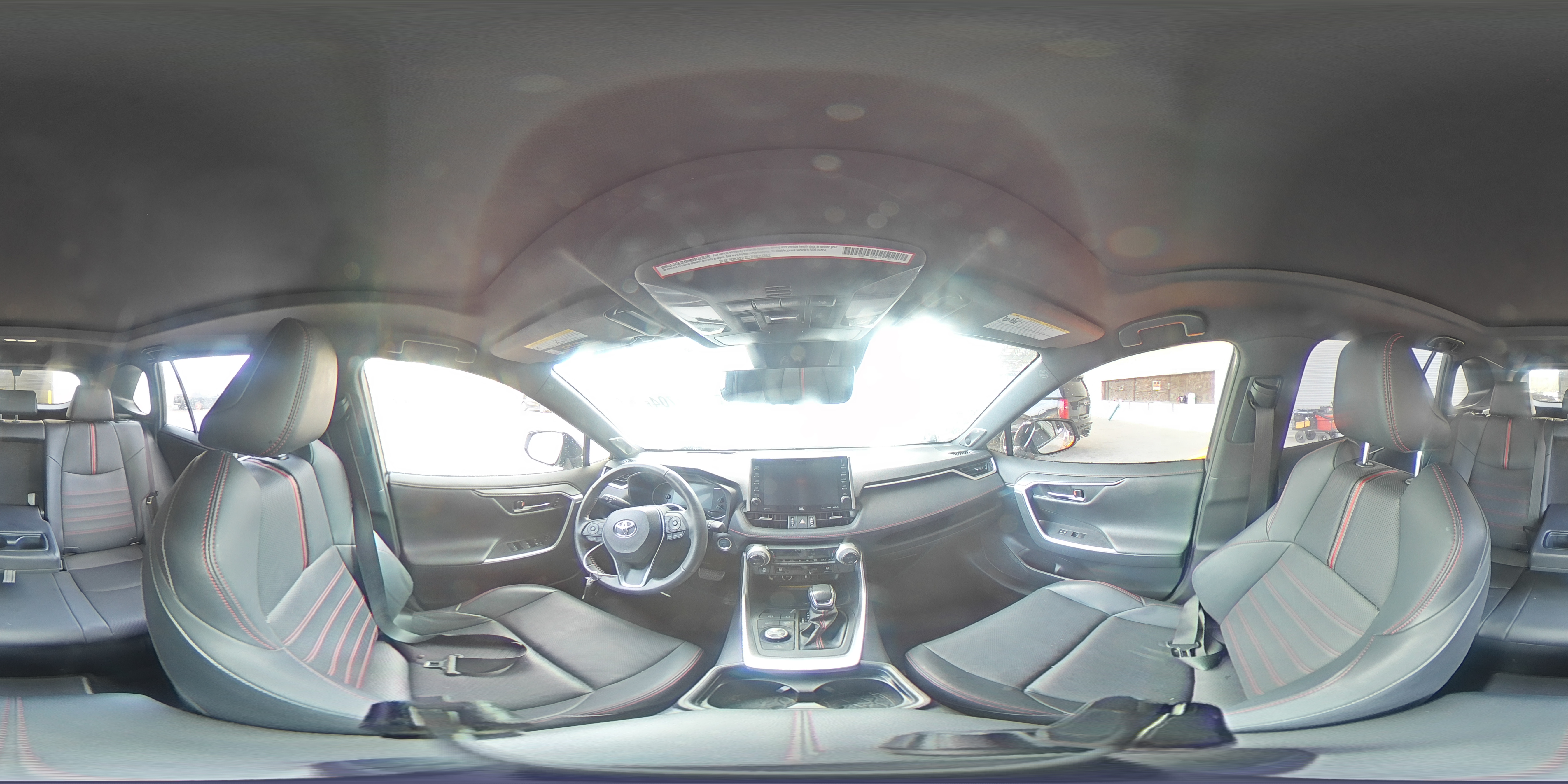 2021 Toyota RAV 4 - Image 13