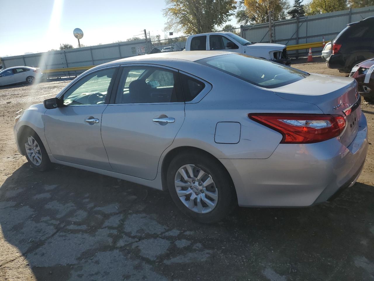 VIN 1N4AL3AP0GC208127 2016 NISSAN ALTIMA no.2