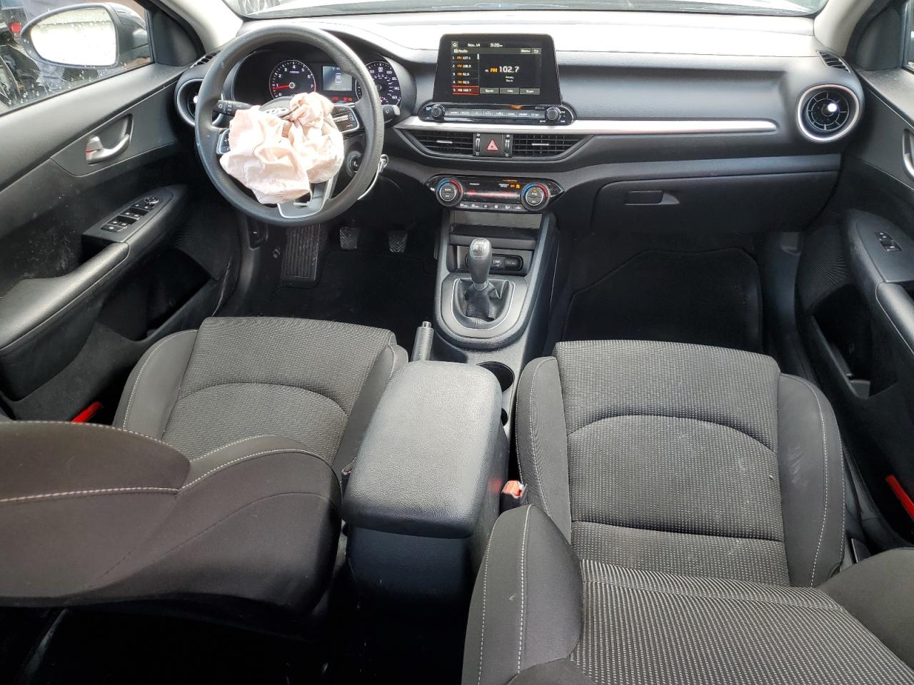 2019 Kia Forte - Image 8
