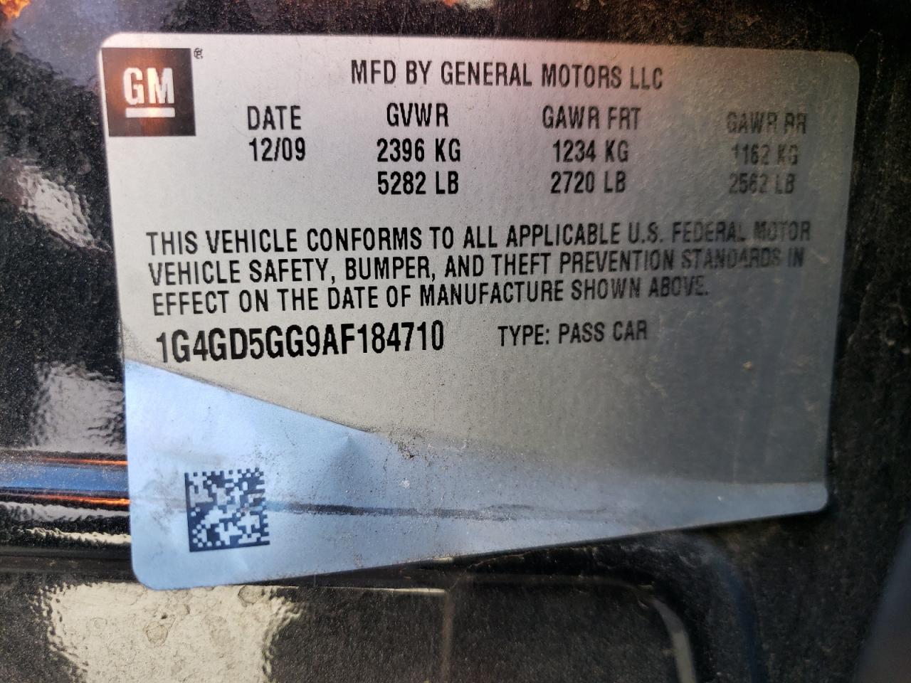 2010 Buick LaCrosse - Image 12