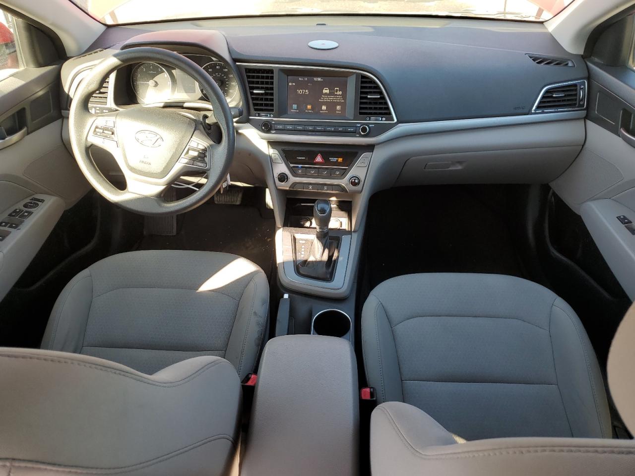 2017 Hyundai Elantra - Image 8