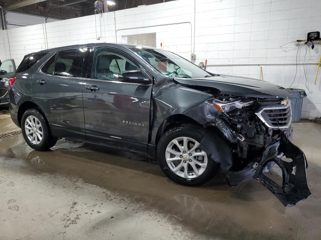 2019 Chevrolet Equinox - Image 4