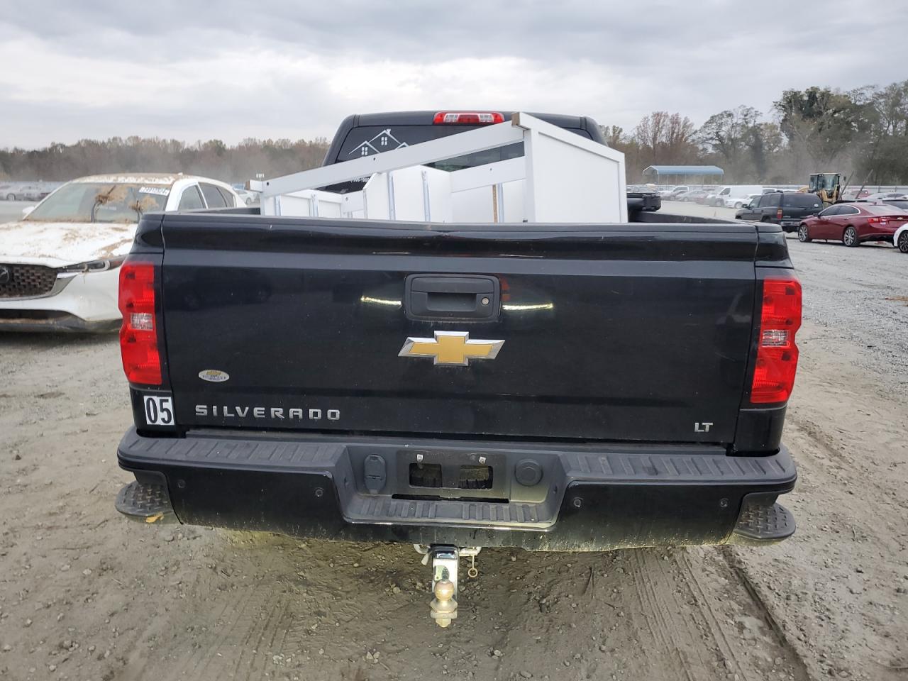 2017 Chevrolet Silverado - Image 6