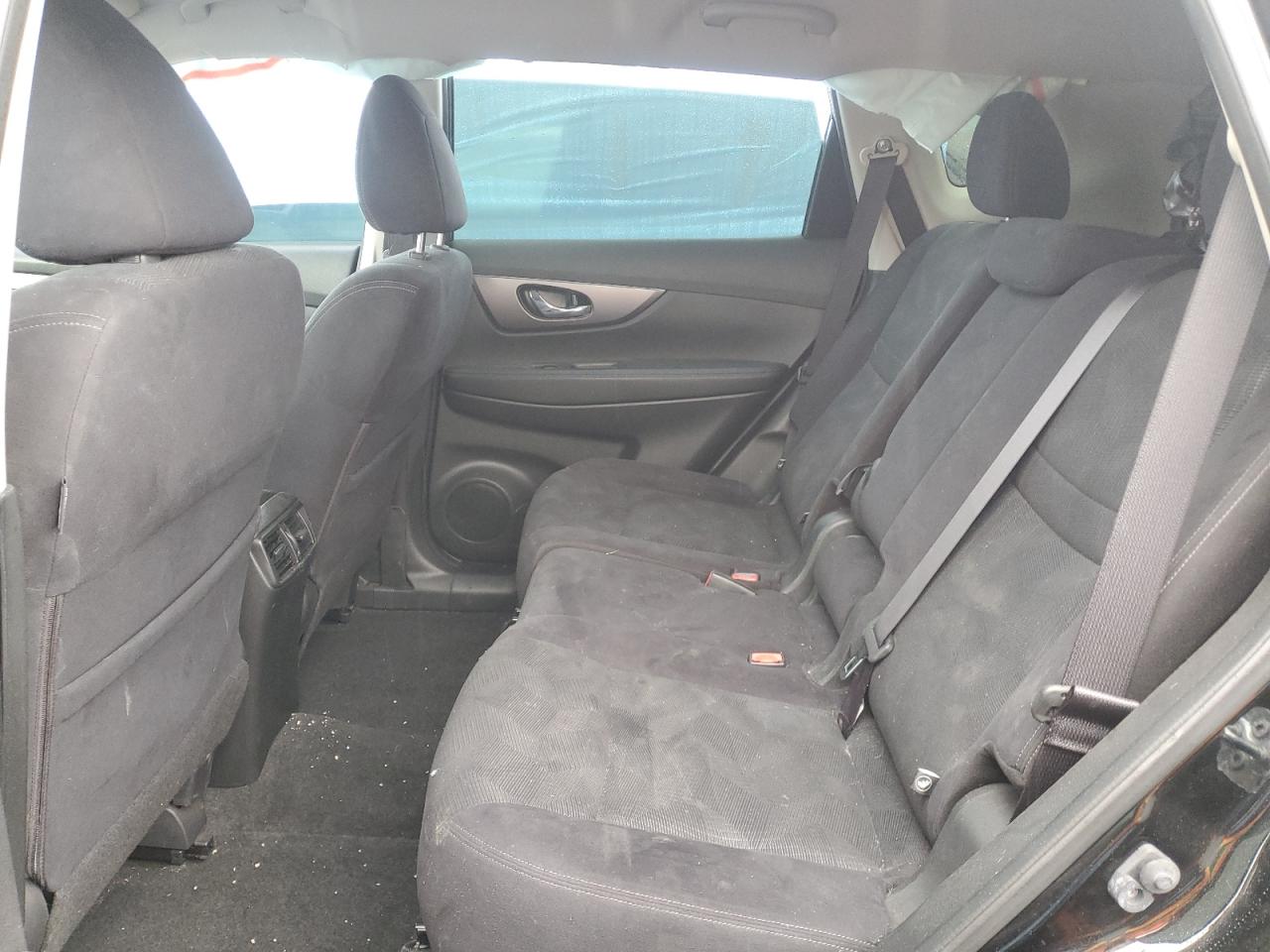 2016 Nissan Rogue - Image 12