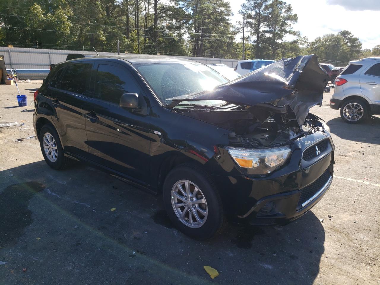 2012 Mitsubishi Outlander - Image 4