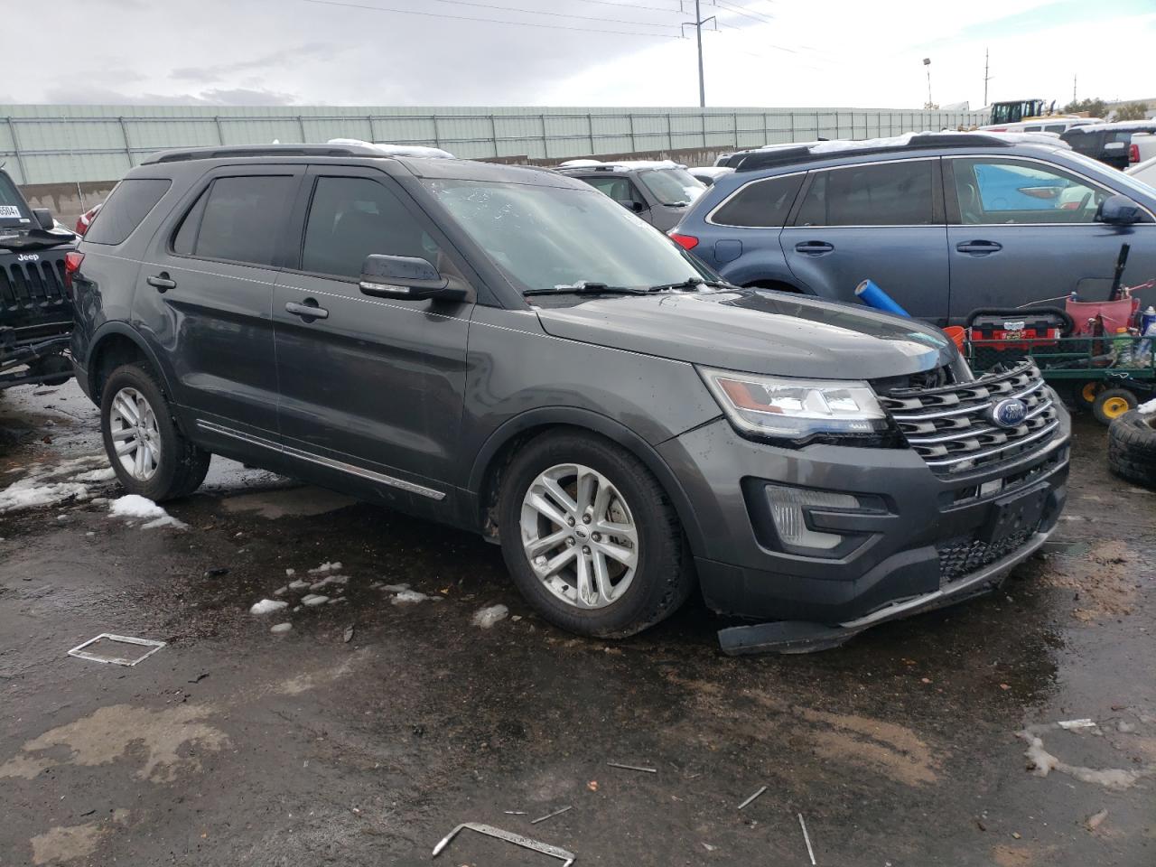 2017 Ford Explorer - Image 4