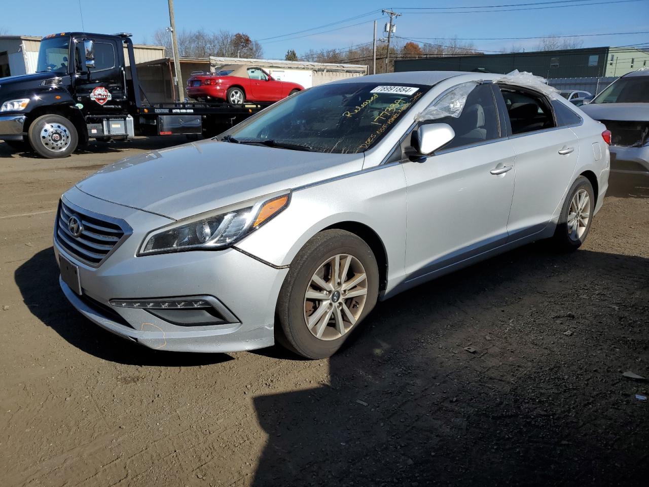 5NPE24AF3FH177339 2015 HYUNDAI SONATA - Image 1