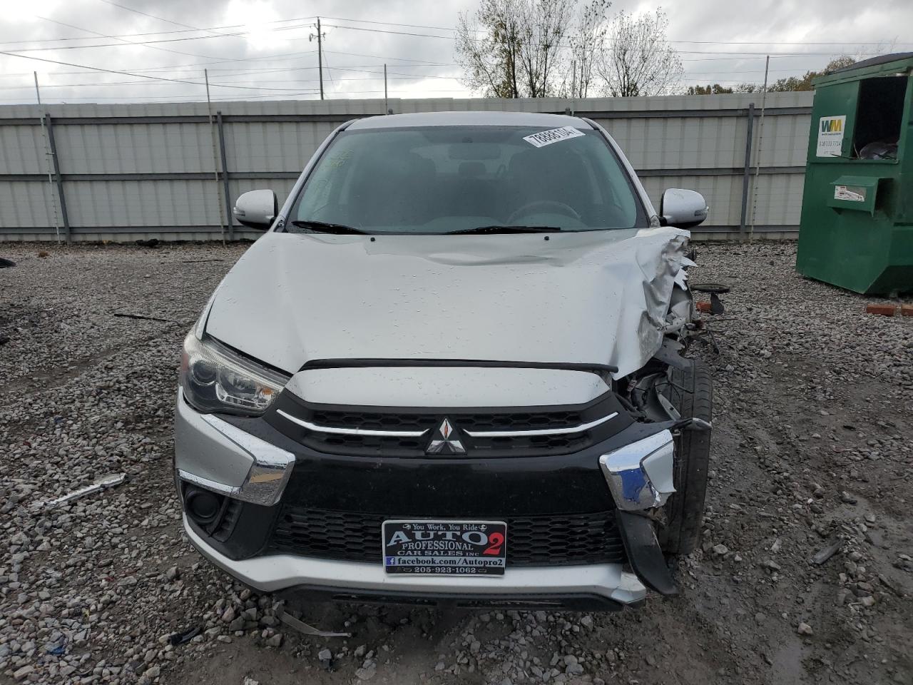 2018 Mitsubishi Outlander - Image 5