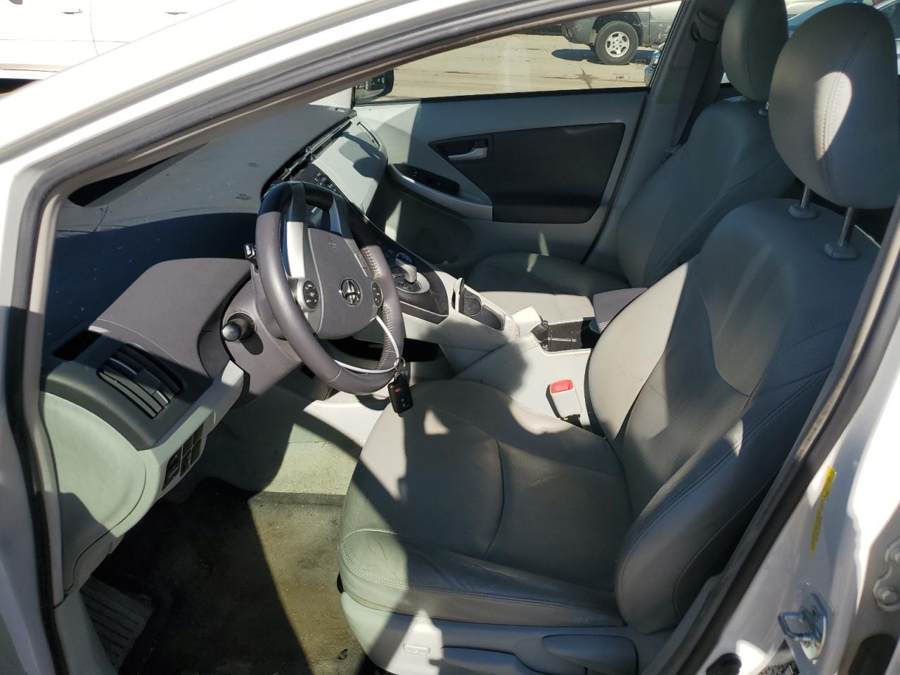 2010 Toyota Prius - Image 7
