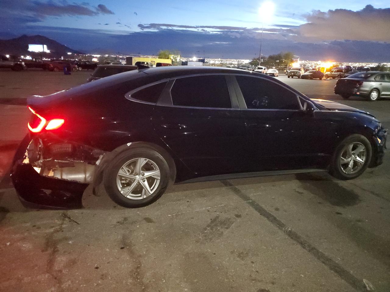 2021 Hyundai Sonata - Image 3