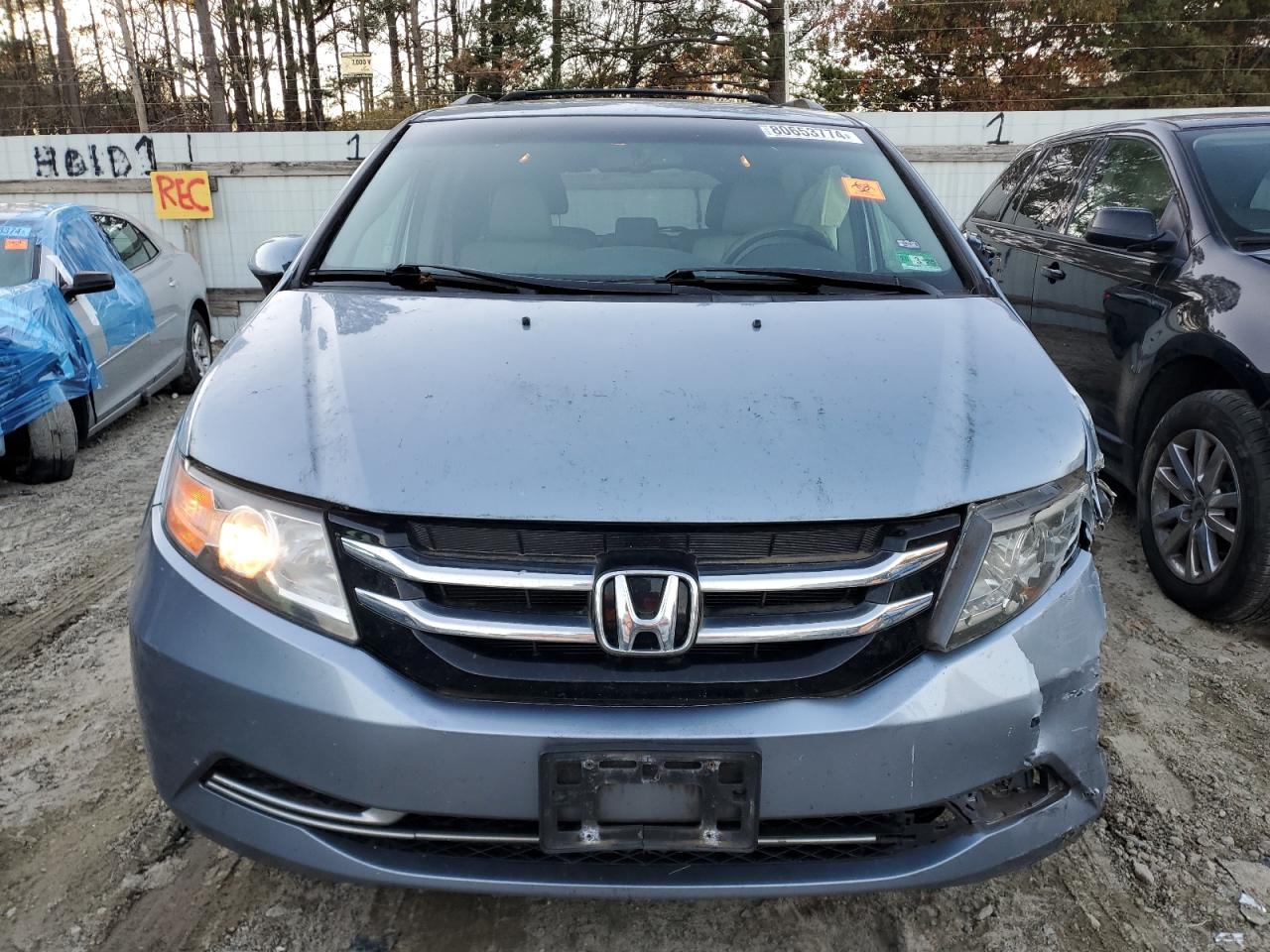 2014 Honda Odyssey - Image 5