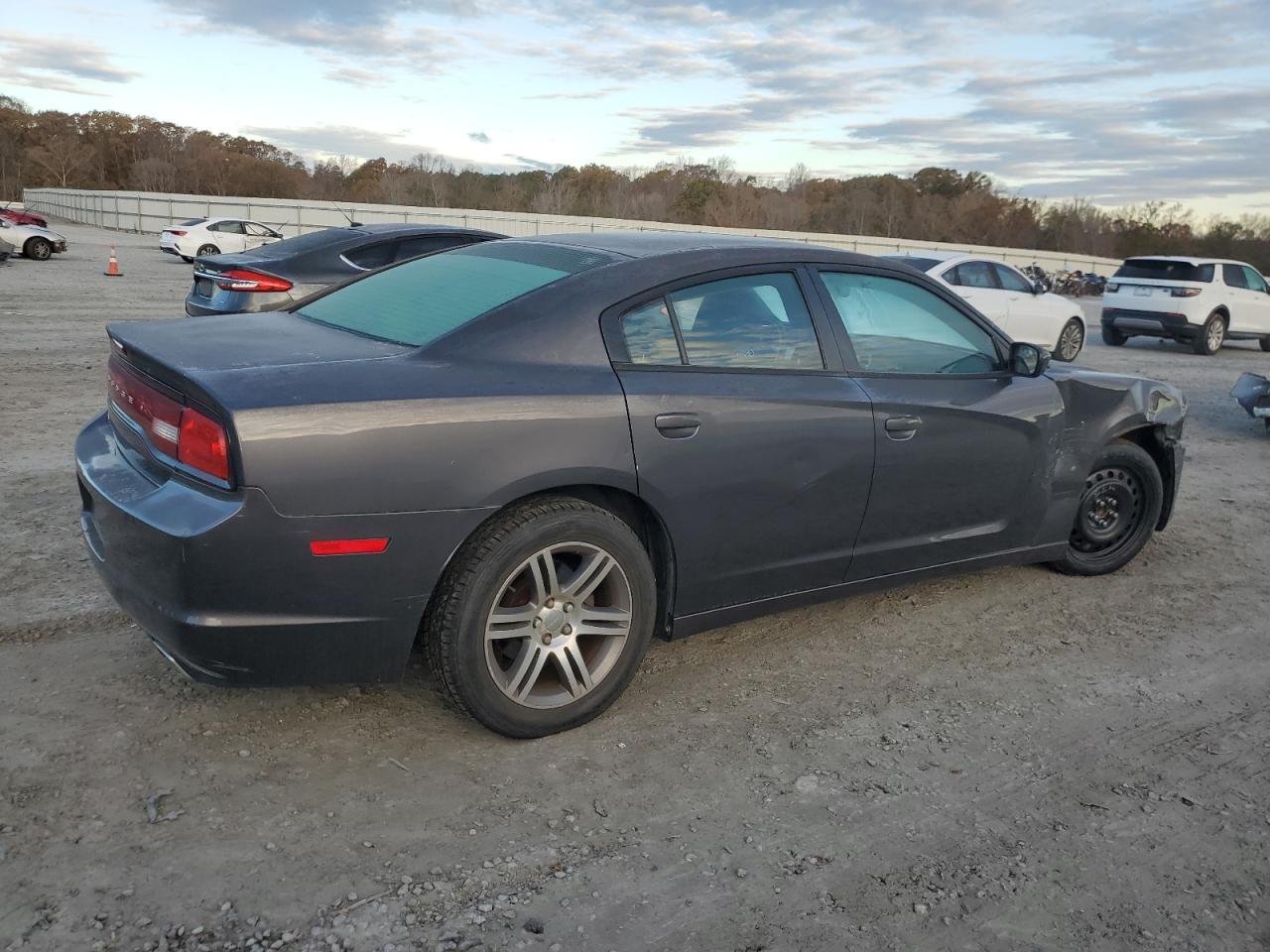 VIN 2C3CDXBG4DH637967 2013 DODGE CHARGER no.3