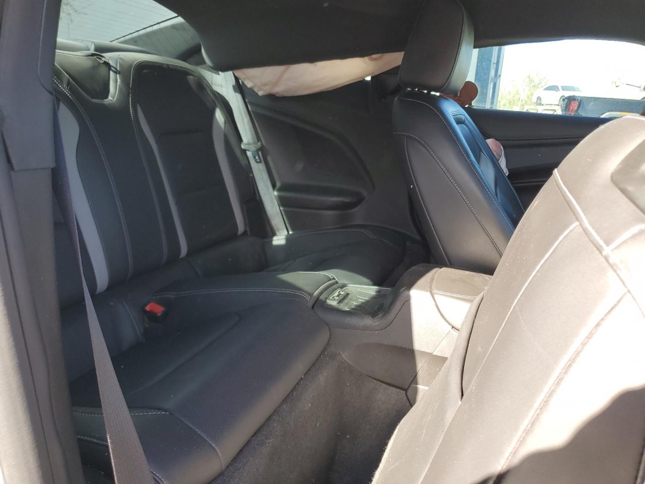 2018 Chevrolet Camaro Lt VIN: 1G1FD1RS0J0130315 Lot: 82207654