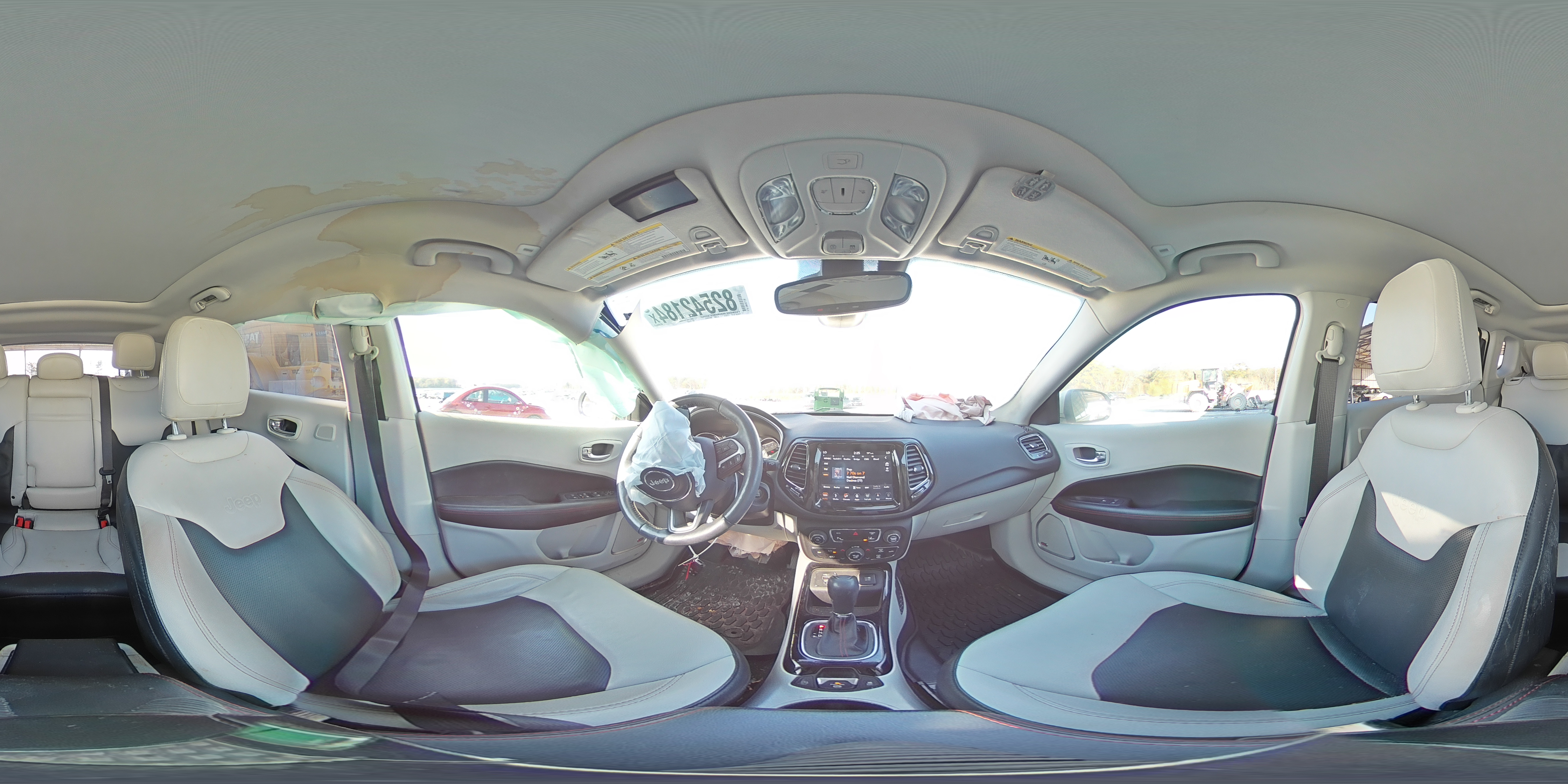 2019 Jeep Compass - Image 14