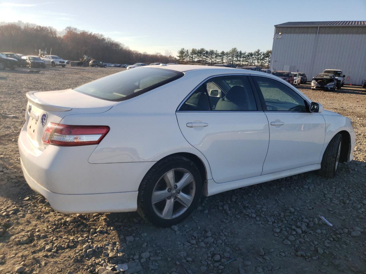 2011 Toyota Camry - Image 3