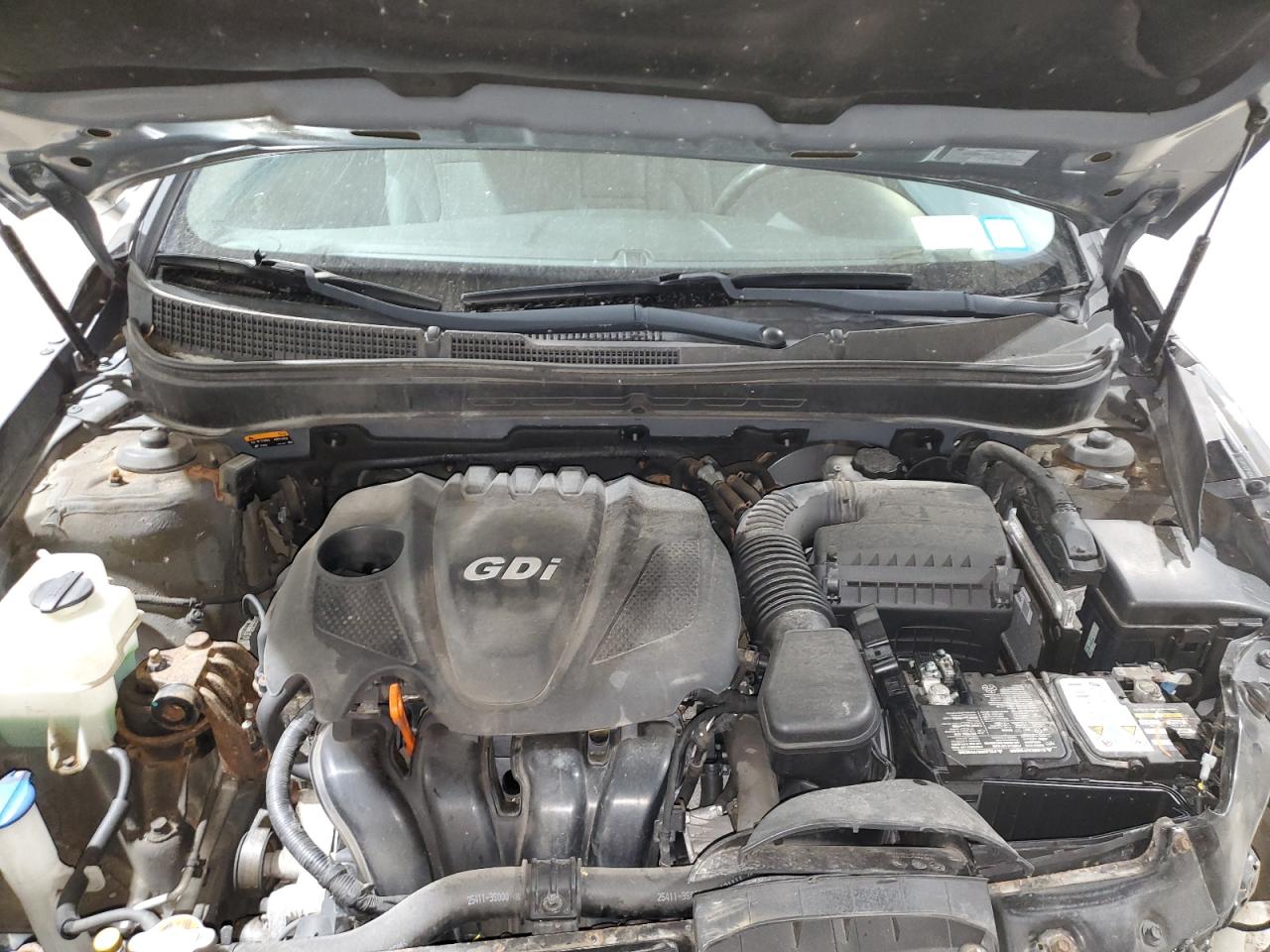 2014 Hyundai Sonata - Image 11