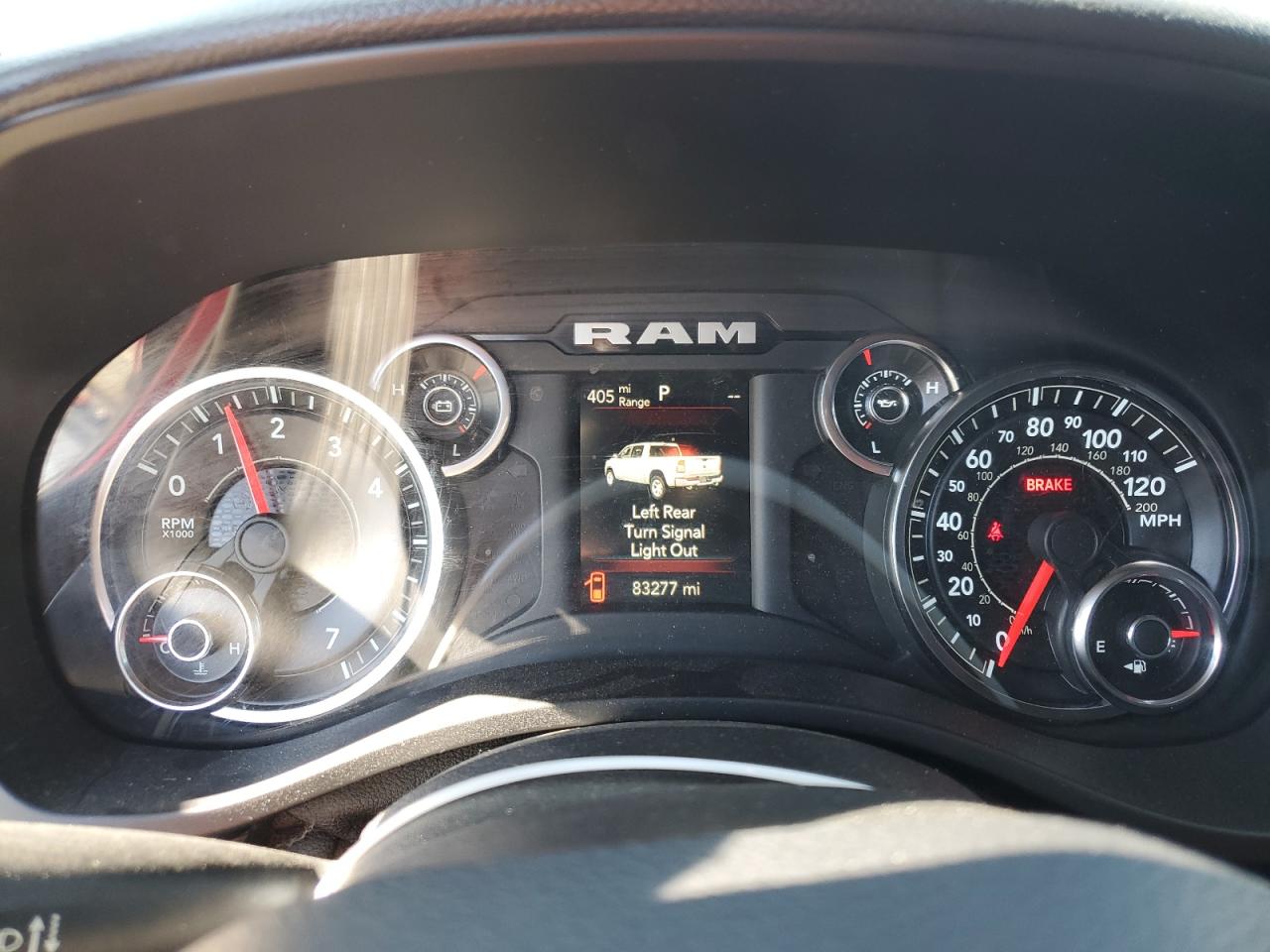 2019 RAM 1500 - Image 9