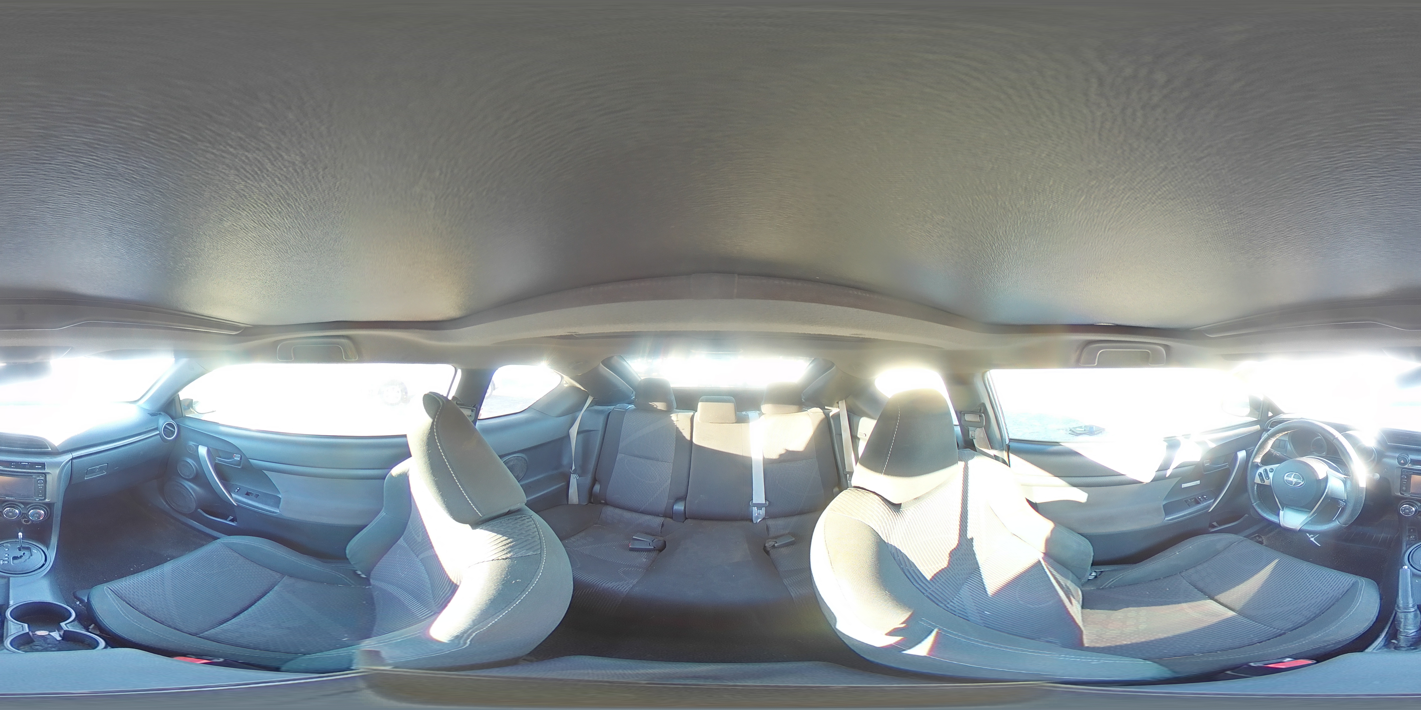 2014 Scion tC - Image 13