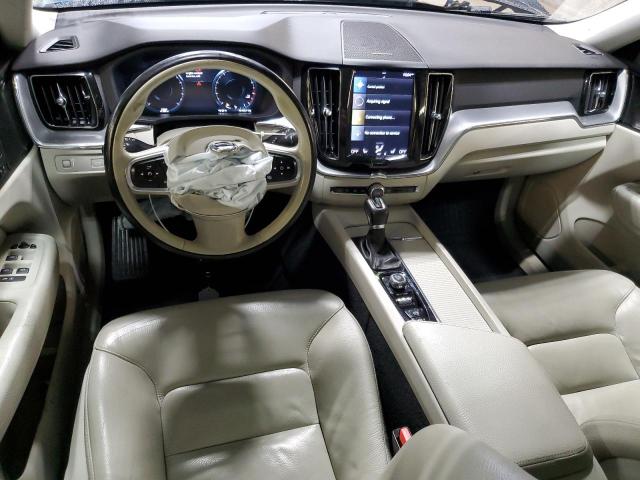  VOLVO XC60 2019 Granatowy