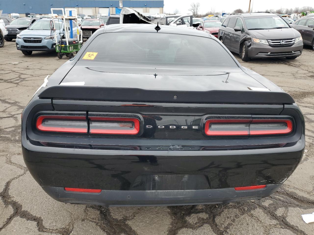 VIN 2C3CDZBT2KH586863 2019 DODGE CHALLENGER no.6