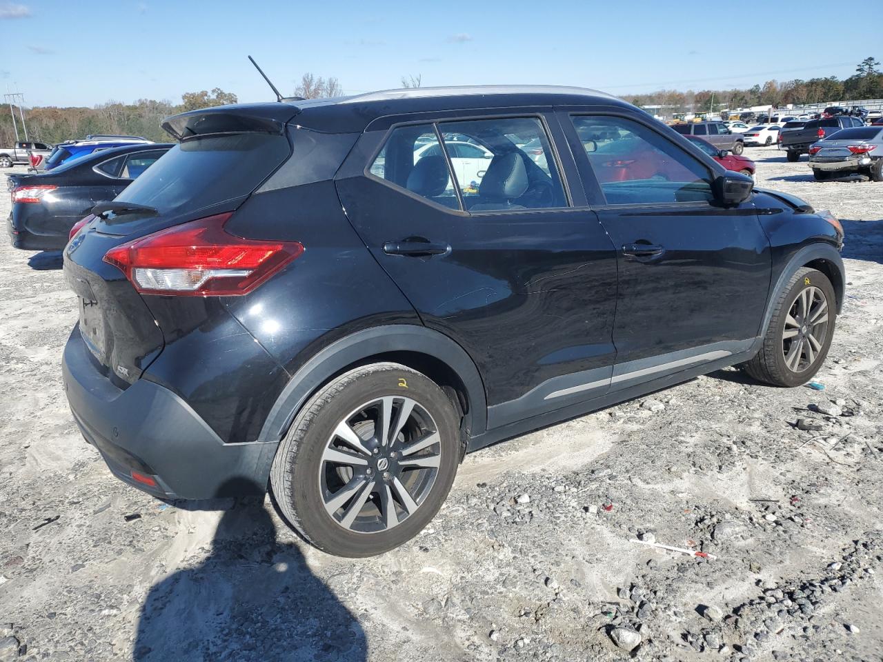 2019 Nissan Kicks - Image 3
