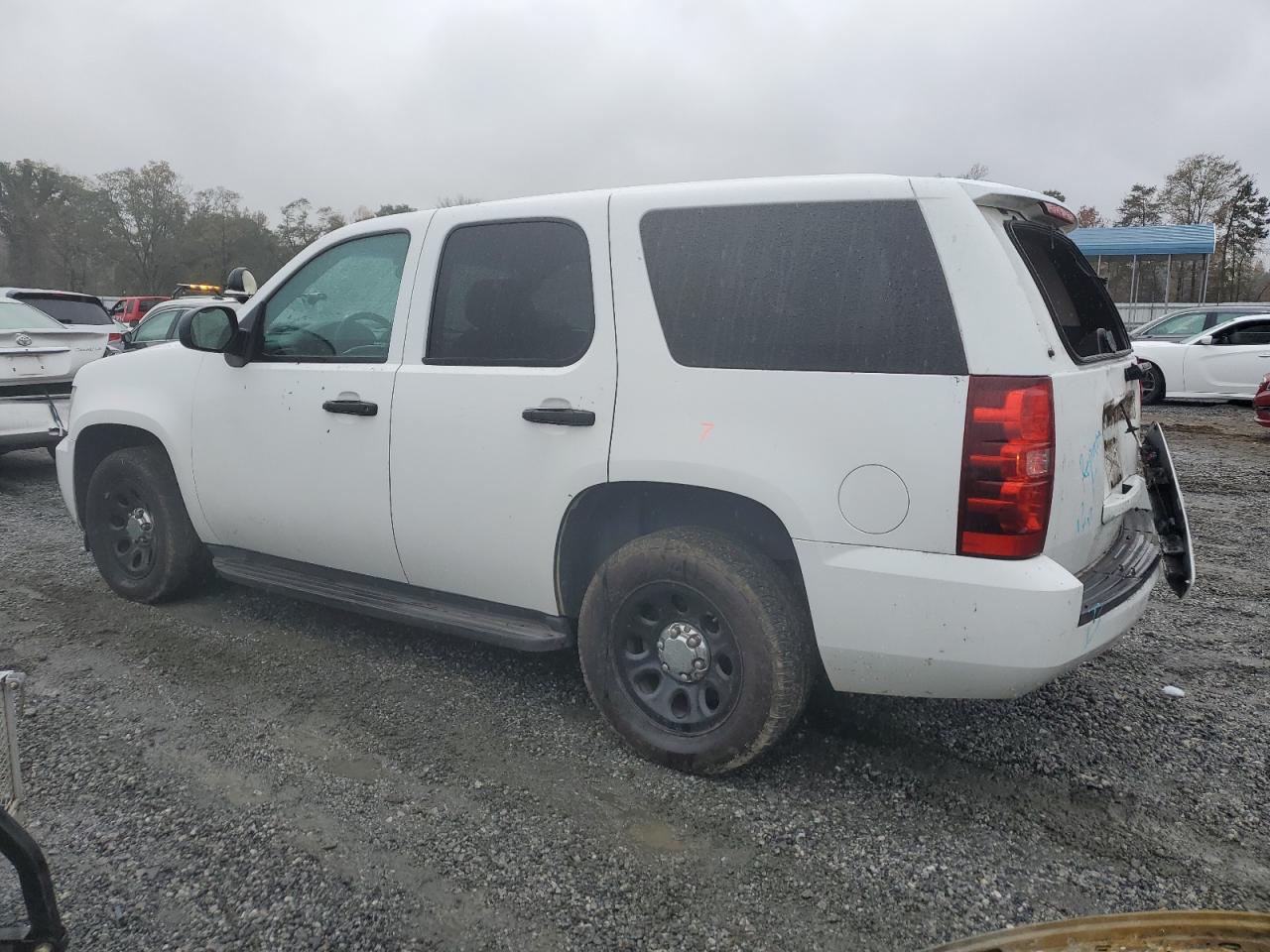 2013 Chevrolet Tahoe - Image 2